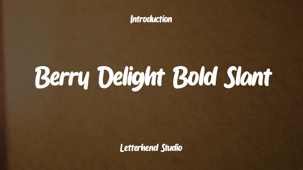 Berry Delight Bold Slant Imagens de amostra de fonte  1